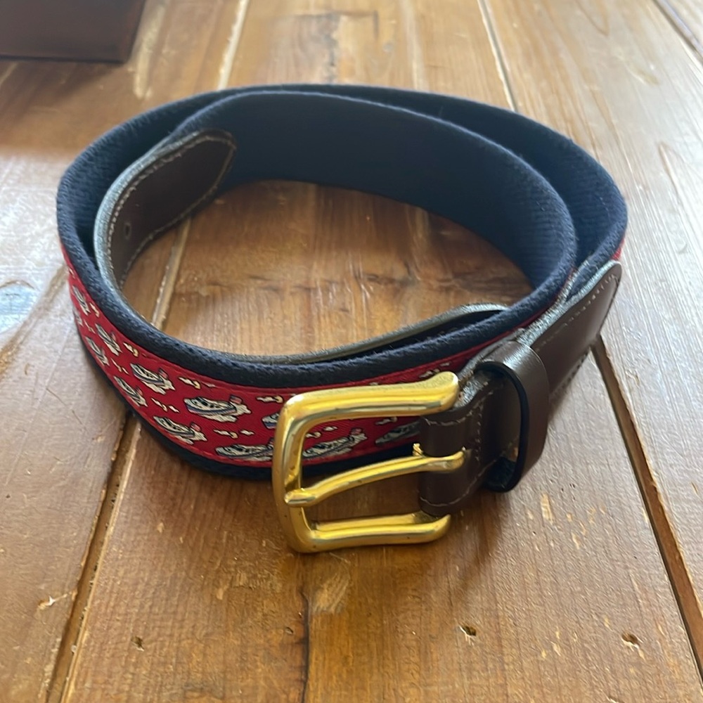 Vineyard Vines Boat Flag Print Belt Size 36